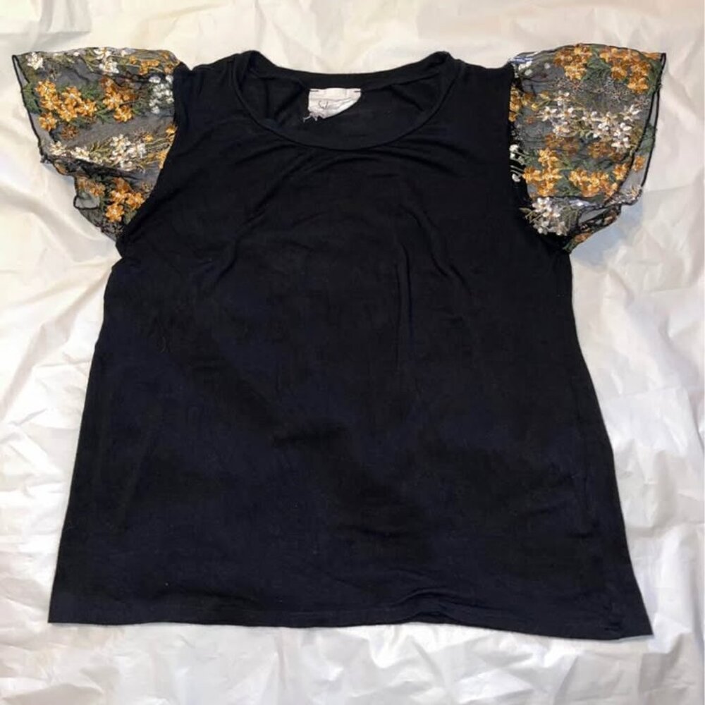 Sadie & Love Black Top with Floral Embroidered Sleeves, Large